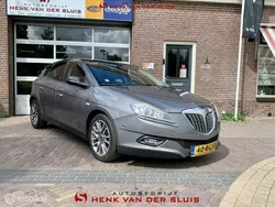Grijs Gebruikt 2011 Lancia Delta Hatchback | € 4.950 (Duur)