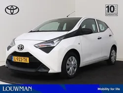 Wit Gebruikt 2021 Toyota Aygo Hatchback | € 11.945 (Eerlijke prijs)