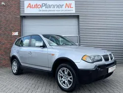 Grijs, metallic lak Gebruikt 2005 BMW X3 SUV | € 13.944