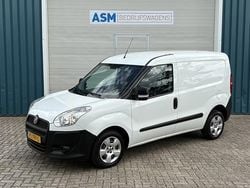 Wit Gebruikt 2015 Fiat Doblò MPV | € 4.950 (Eerlijke prijs)