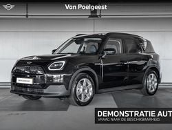 Midnight black Gebruikt 2024 Mini Countryman Classic SUV | € 39.900 (Eerlijke prijs)