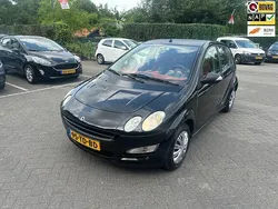 Zwart Gebruikt 2006 Smart ForFour Hatchback | € 1.950 (Eerlijke prijs)