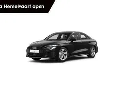 Zwart, metallic lak Gebruikt 2022 Audi A3 Design Sedan | € 29.840 (Eerlijke prijs)