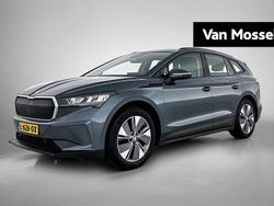 Grijs Gebruikt 2021 Skoda Enyaq iV SUV | € 25.900 (Eerlijke prijs)