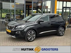 Zwart, metallic lak Gebruikt 2017 Peugeot 3008 SUV | € 15.695 (Eerlijke prijs)