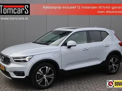 Grijs, metallic lak Gebruikt 2021 Volvo XC40 Inscription SUV | € 31.950 (Goede deal)