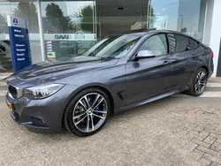 Grijs Gebruikt 2017 BMW 320 M Sport Hatchback | € 23.940 (Eerlijke prijs)