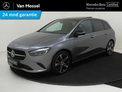 Grijs Gebruikt 2024 Mercedes B180 Luxury MPV | € 37.945 (Goede deal)