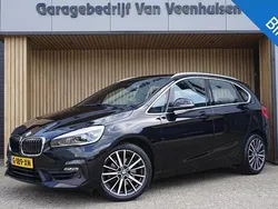 Zwart Gebruikt 2020 BMW 220 Executive Stationwagen | € 27.950 (Iets duurder)