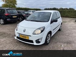 Wit Gebruikt 2010 Renault Twingo Authentique Hatchback | € 2.250 (Goede deal)