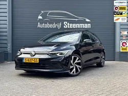 Zwart Gebruikt 2022 VW Golf VIII Business+ Hatchback | € 29.950 (Eerlijke prijs)