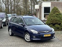 Blauw (metallic) Gebruikt 2012 Hyundai i30 Stationwagen | € 3.555 (Super prijs)