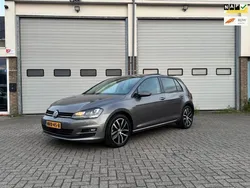 Grijs Gebruikt 2014 VW Golf VII Highline Hatchback | € 11.950 (Eerlijke prijs)