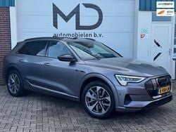 Grijs Gebruikt 2020 Audi e-tron S-Line SUV | € 22.650 (Goede deal)