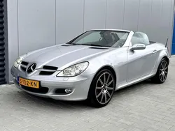 Grijs Gebruikt 2004 Mercedes SLK200 Cabriolet | € 7.790 (Eerlijke prijs)