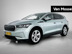 Grijs Gebruikt 2022 Skoda Enyaq iV SUV | € 29.900 (Goede deal)
