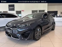 Grijs, metallic lak Nieuw 2025 Kia Ceed GT-Line Hatchback | € 36.500 (Eerlijke prijs)