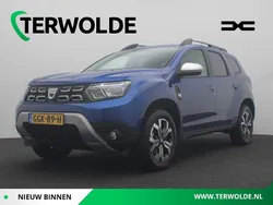 Blauw, metallic lak Gebruikt 2021 Dacia Duster Prestige SUV | € 18.945 (Eerlijke prijs)