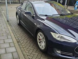 Blauw Gebruikt 2014 Tesla Model S Performance Hatchback | € 17.250 (Eerlijke prijs)