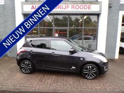 Zwart Gebruikt 2015 Suzuki Swift Style Hatchback | € 9.245 (Eerlijke prijs)