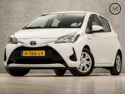 Wit Gebruikt 2020 Toyota Yaris Active Hatchback | € 13.945 (Eerlijke prijs)