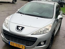 Zilver Gebruikt 2011 Peugeot 207 Sportium MPV | € 4.500 (Eerlijke prijs)