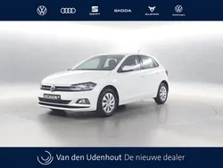 Wit Gebruikt 2021 VW Polo Comfortline Hatchback | € 16.750 (Super prijs)