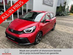 Rood, metallic lak Gebruikt 2024 Honda Jazz Advance Hatchback | € 31.085 (Eerlijke prijs)