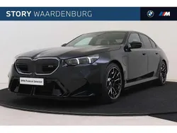 Zwart, metallic lak Gebruikt 2024 BMW M5 Comfort Edition Sedan | € 149.950