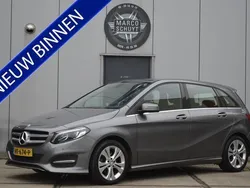 Grijs Gebruikt 2016 Mercedes B180 Ambition MPV | € 13.950 (Eerlijke prijs)