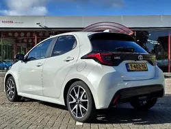 Wit Gebruikt 2022 Toyota Yaris Executive Hatchback | € 23.360 (Goede deal)