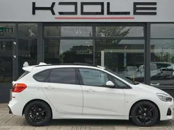 Wit Gebruikt 2019 BMW 220 Active Tourer Executive MPV | € 21.480 (Eerlijke prijs)