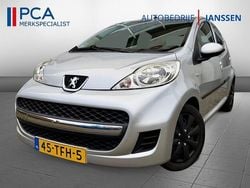 Grijs Gebruikt 2012 Peugeot 107 Hatchback | € 3.950 (Eerlijke prijs)