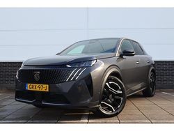 Grijs Gebruikt 2024 Peugeot e-3008 Allure SUV | € 36.885 (Iets duurder)