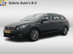 Grijs Gebruikt 2020 Peugeot 308 Premium Stationwagen | € 15.990 (Iets duurder)