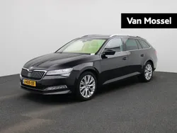 Zwart Gebruikt 2020 Skoda Superb Business Line Stationwagen | € 22.900 (Eerlijke prijs)