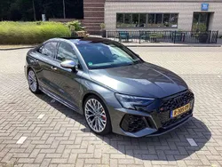 Grijs Gebruikt 2023 Audi RS3 Hatchback | € 69.950 (Goede deal)