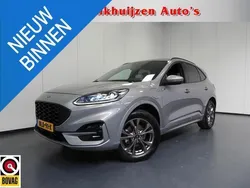 Grijs Gebruikt 2022 Ford Kuga ST-Line SUV | € 28.845 (Eerlijke prijs)