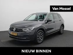 Grijs Gebruikt 2021 VW Tiguan Business SUV | € 23.900 (Eerlijke prijs)
