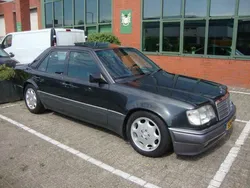 Grijs Gebruikt 1993 Mercedes E500 Sedan | € 32.950