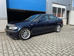 Blauw Gebruikt 2001 BMW 325 Executive Sedan | € 3.450 (Eerlijke prijs)