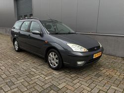 Grijs Gebruikt 2004 Ford Focus Futura Stationwagen | € 1.250 (Eerlijke prijs)