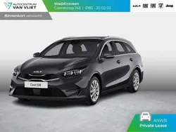 Grijs, metallic lak Nieuw 2025 Kia Ceed Sportswagon 4 Stationwagen | € 31.990 (Eerlijke prijs)