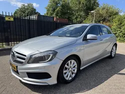 Grijs Gebruikt 2013 Mercedes A180 Hatchback | € 8.950 (Goede deal)