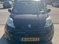 Zwart Gebruikt 2013 Peugeot 107 Envy Hatchback | € 2.000 (Super prijs)