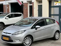 Grijs Gebruikt 2009 Ford Fiesta Trend Hatchback | € 3.750 (Eerlijke prijs)
