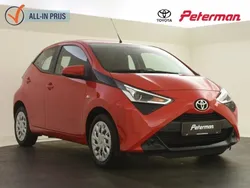 Rood Gebruikt 2021 Toyota Aygo X-play Hatchback | € 14.899 (Eerlijke prijs)