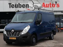 Blauw Gebruikt 2017 Renault Master T28 MPV | € 8.895