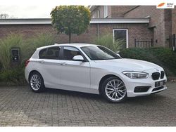 Wit Gebruikt 2019 BMW 118 Hatchback | € 17.900 (Goede deal)