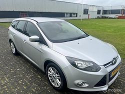 Grijs Gebruikt 2012 Ford Focus Titanium Stationwagen | € 3.449 (Eerlijke prijs)